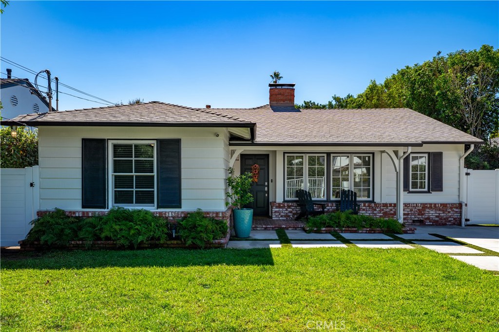 12706 Hortense Street Property Photo 2