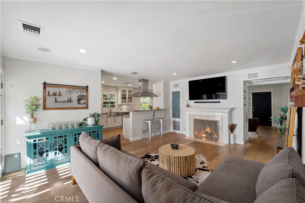 12706 Hortense Street Property Photo 11
