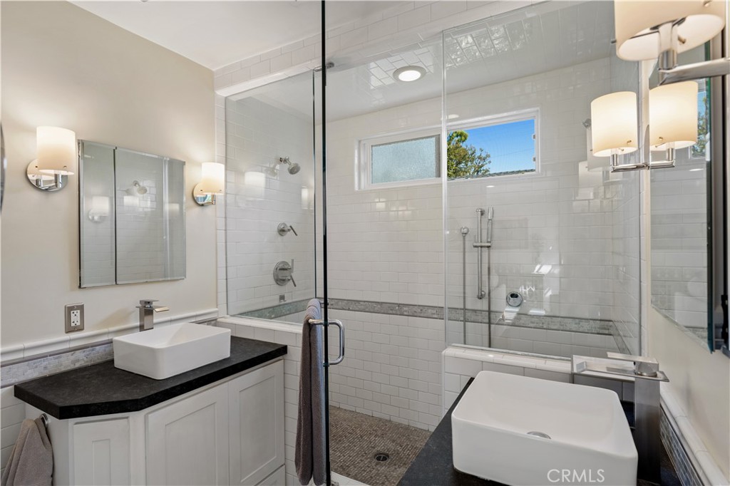 12706 Hortense Street Property Photo 14