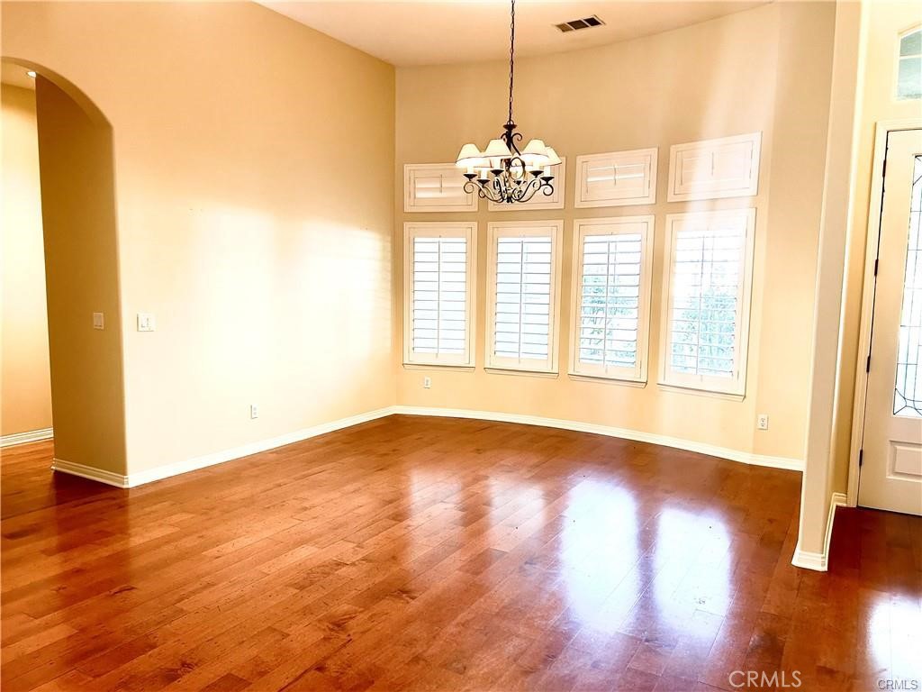 10803 Whitburn Street Property Photo 8