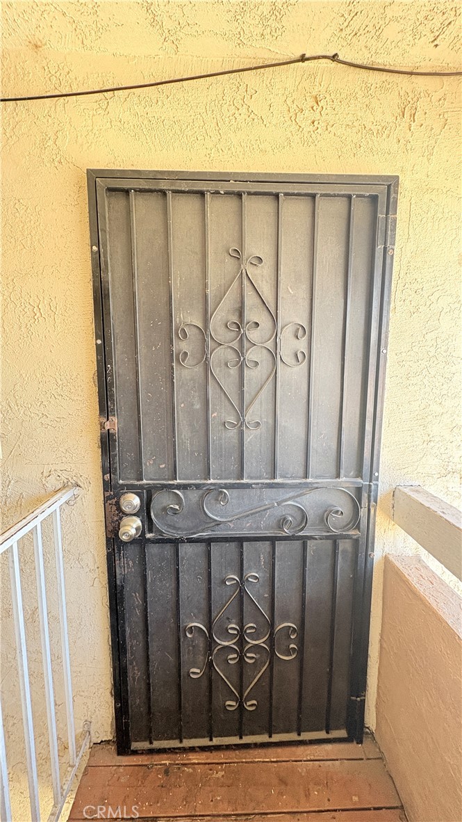 1303 Bernard Property Photo 3