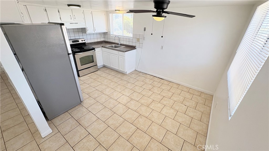 1303 Bernard Property Photo 9