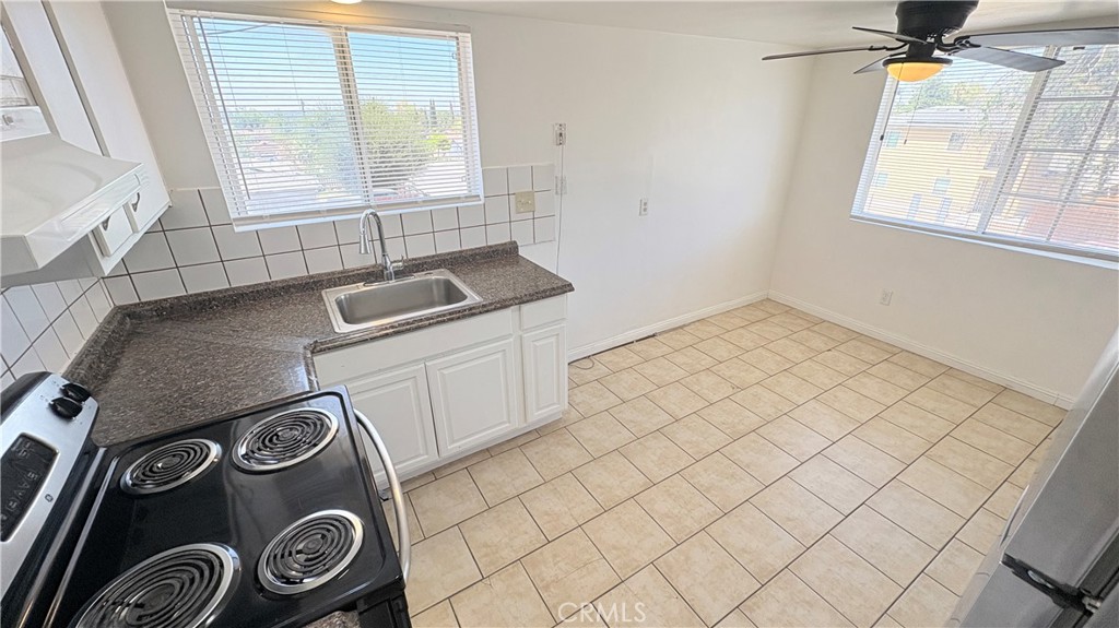 1303 Bernard Property Photo 12