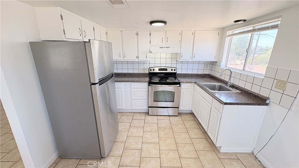 1303 Bernard Property Photo 13