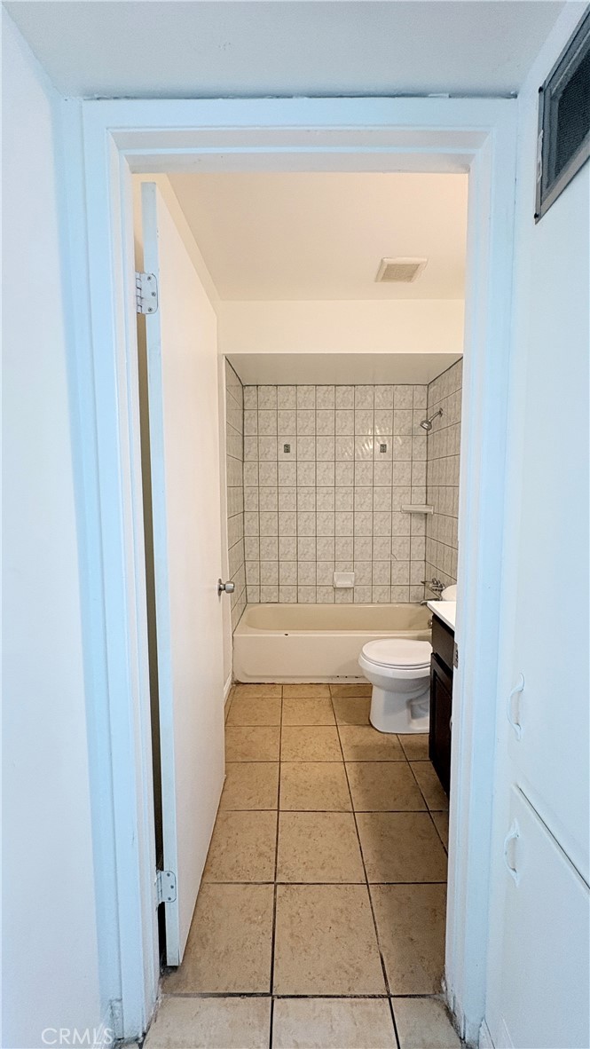 1303 Bernard Property Photo 18