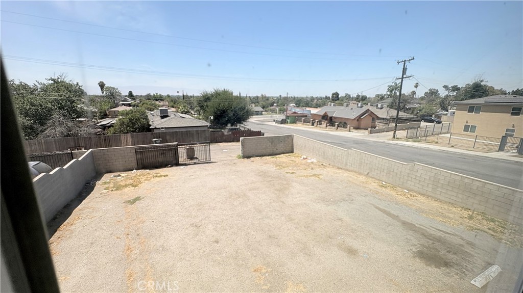 1303 Bernard Property Photo 30