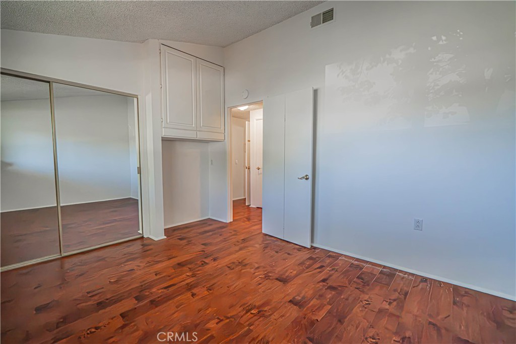 19228 B Avenue Of The Oaks Property Photo 23
