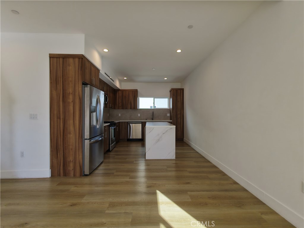 5635 Klump Avenue Property Photo 12