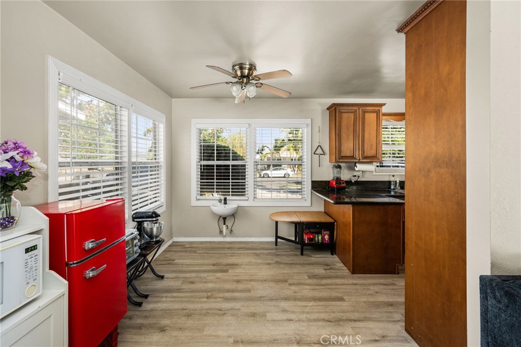 405 S Fann Property Photo 16