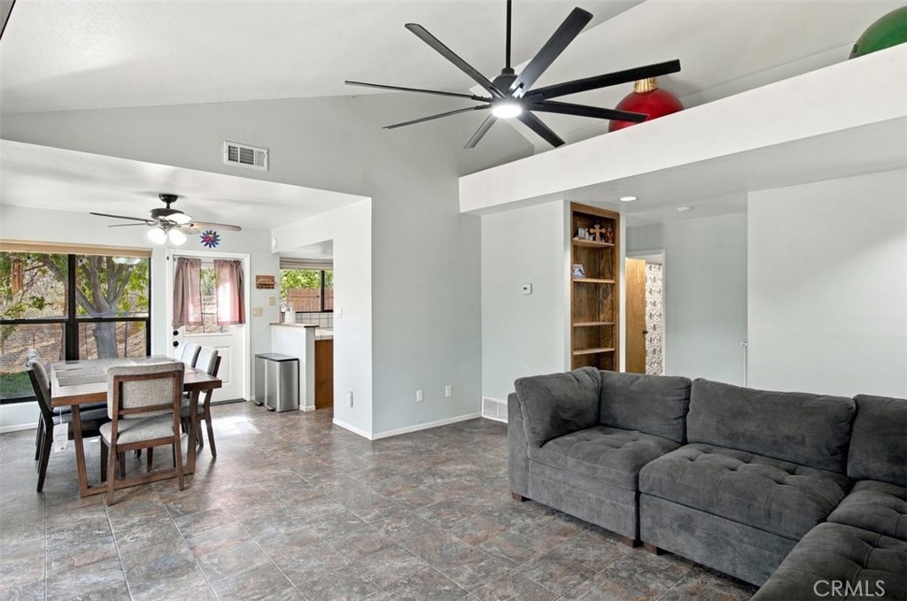 21424 Mountain Property Photo 8