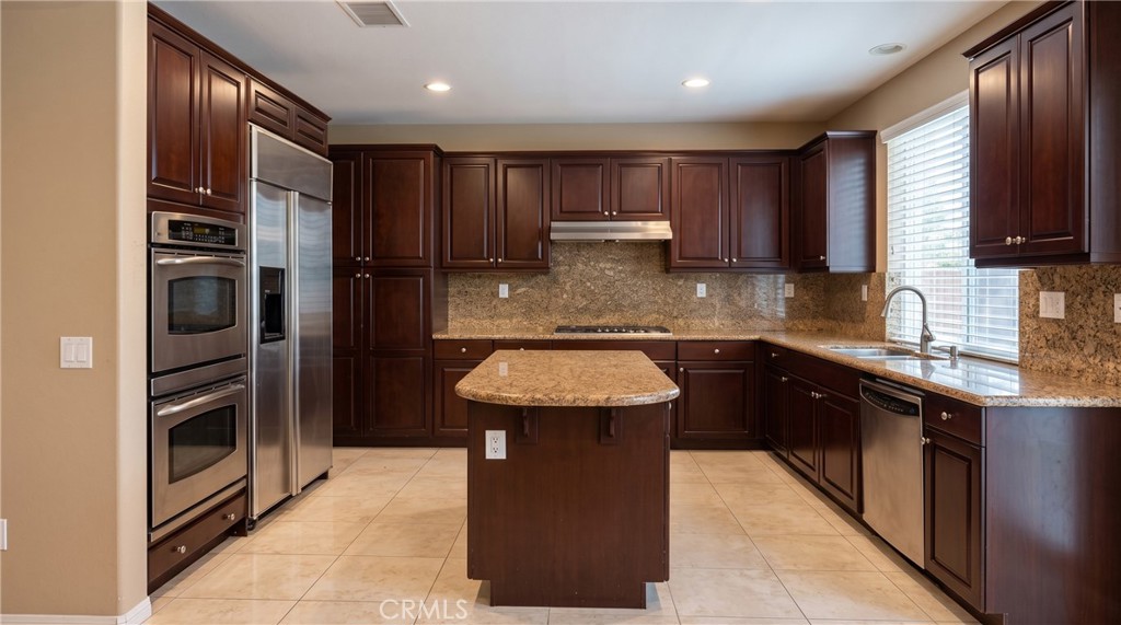 20827 Vercelli Way Property Photo 5