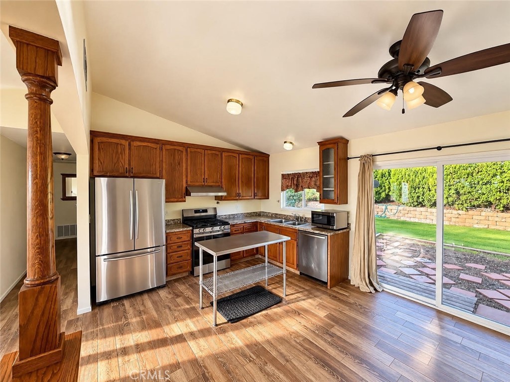31605 Cherry Property Photo 5