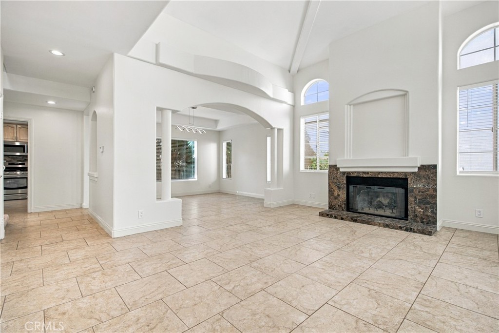 10002 Reseda Boulevard C Property Photo 2
