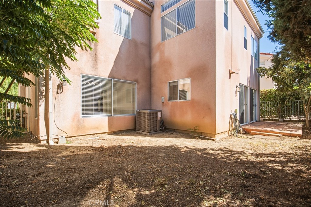 10002 Reseda Boulevard C Property Photo 40
