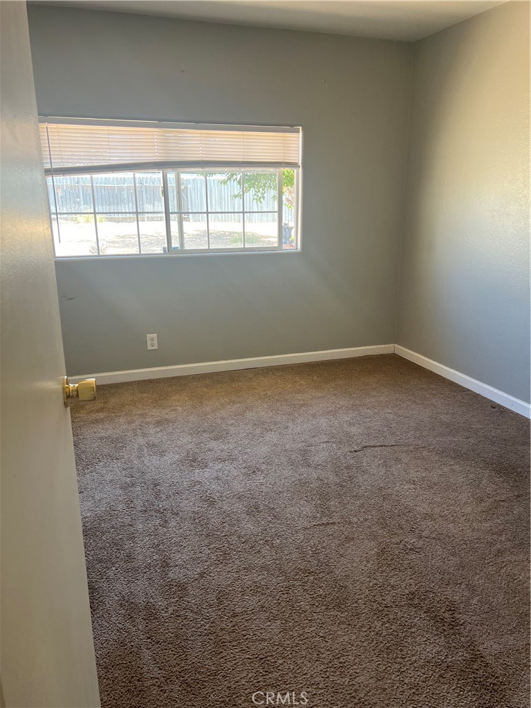 8413 Greenwood Property Photo 12