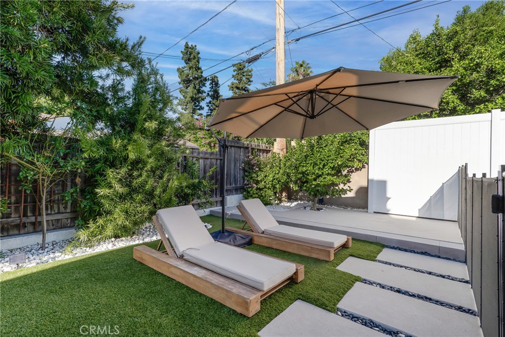 5722 Le Sage Avenue Property Photo 31