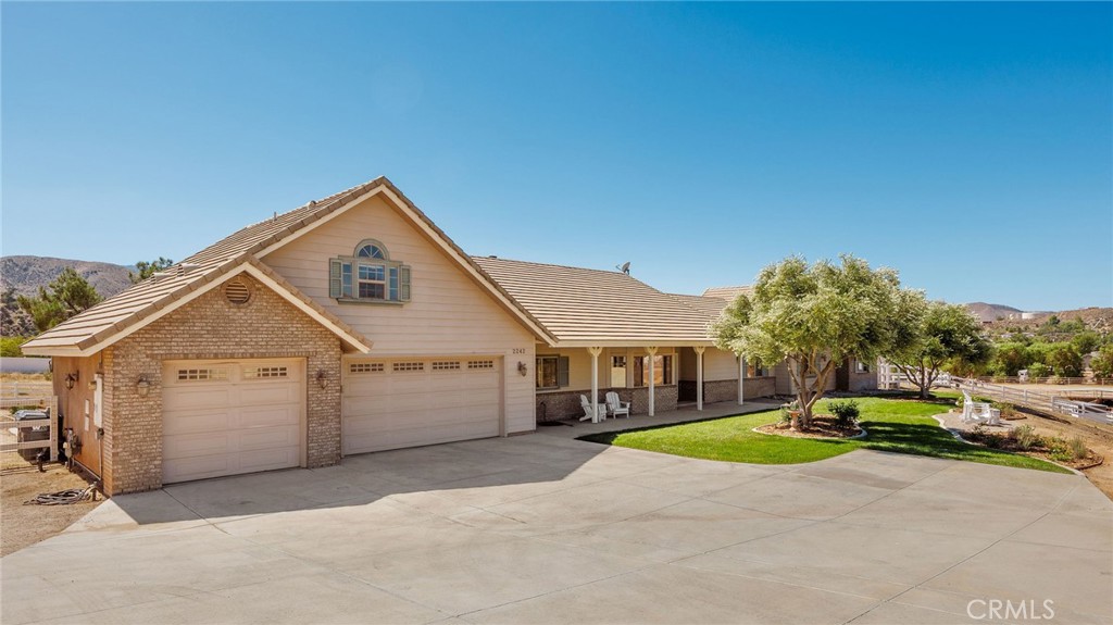 2242 Dolores Place Property Photo 11
