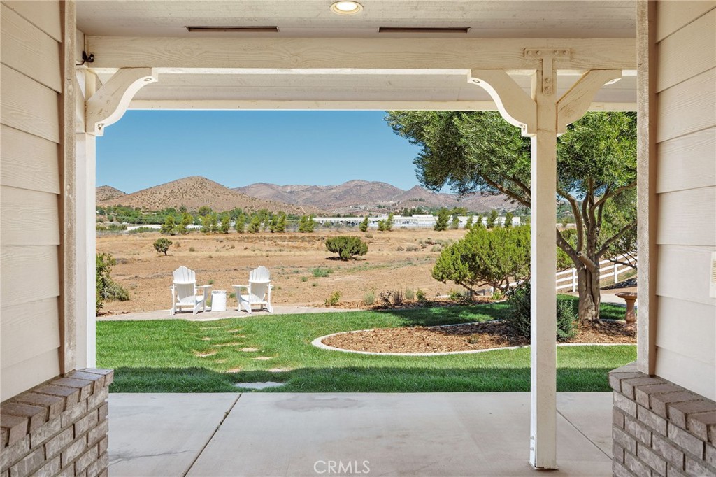 2242 Dolores Place Property Photo 14