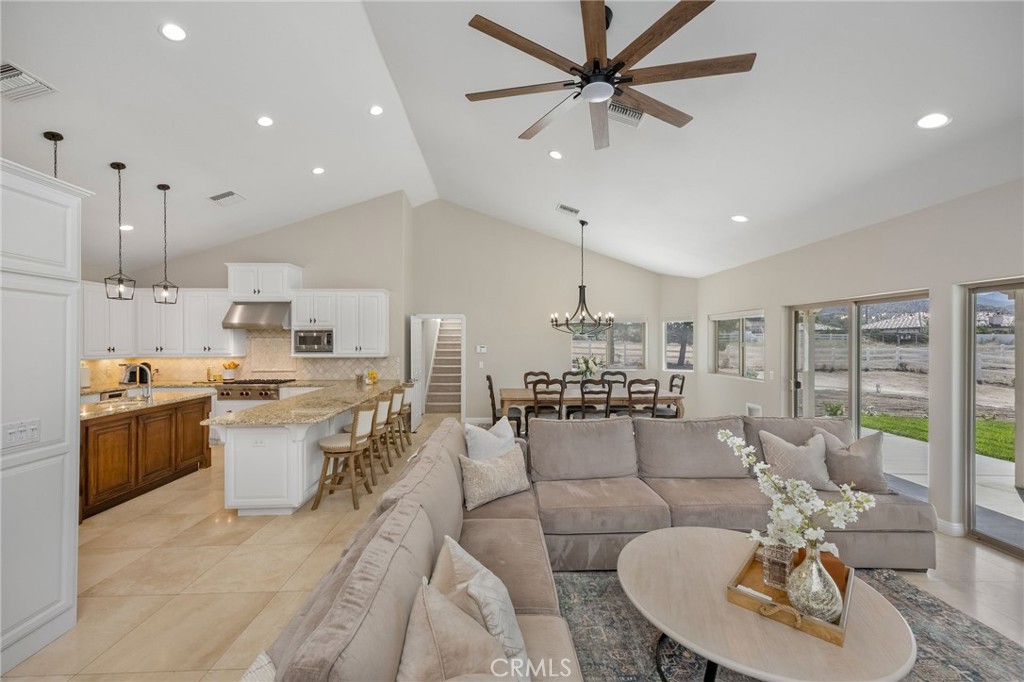 2242 Dolores Place Property Photo 25