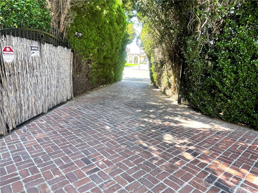 19122 Clymer Property Photo 22