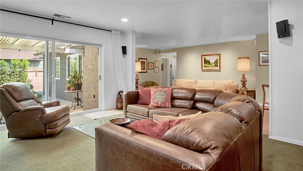 6919 Bianca Property Photo 11