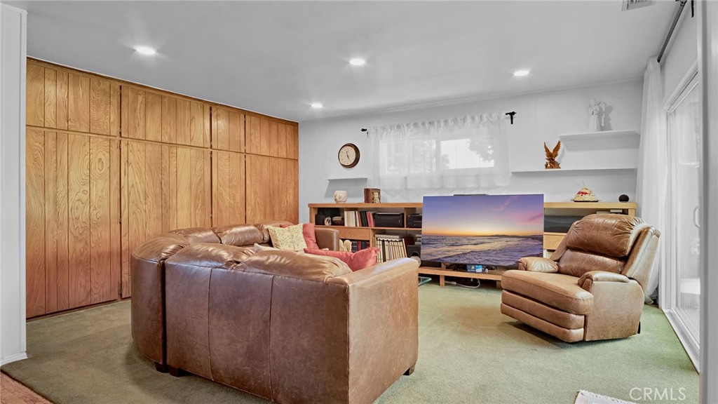 6919 Bianca Property Photo 14