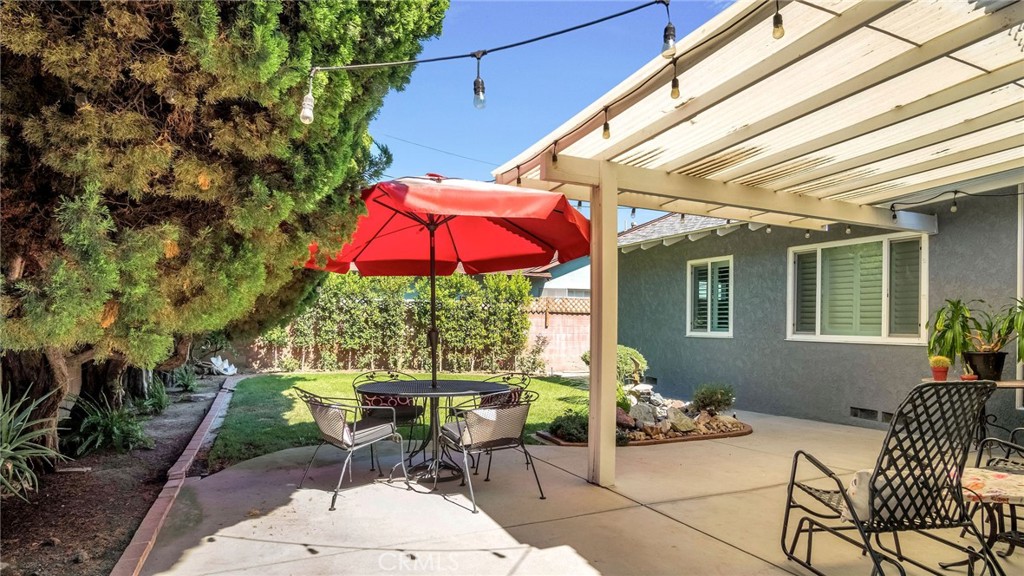 6919 Bianca Property Photo 35
