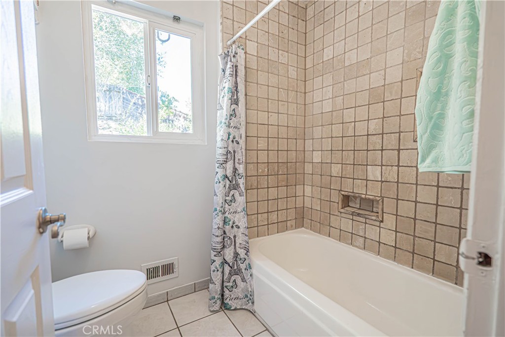 4135 Yankee Property Photo 32