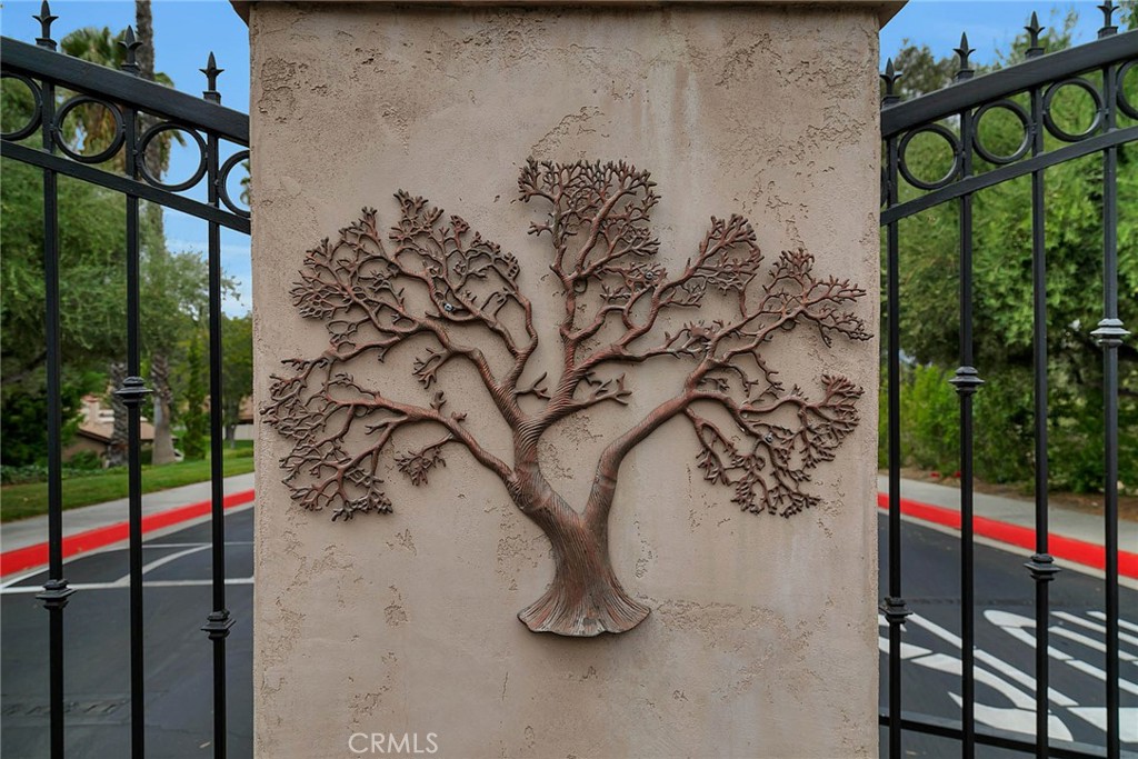 20046 Avenue Of The Oaks Property Photo 35