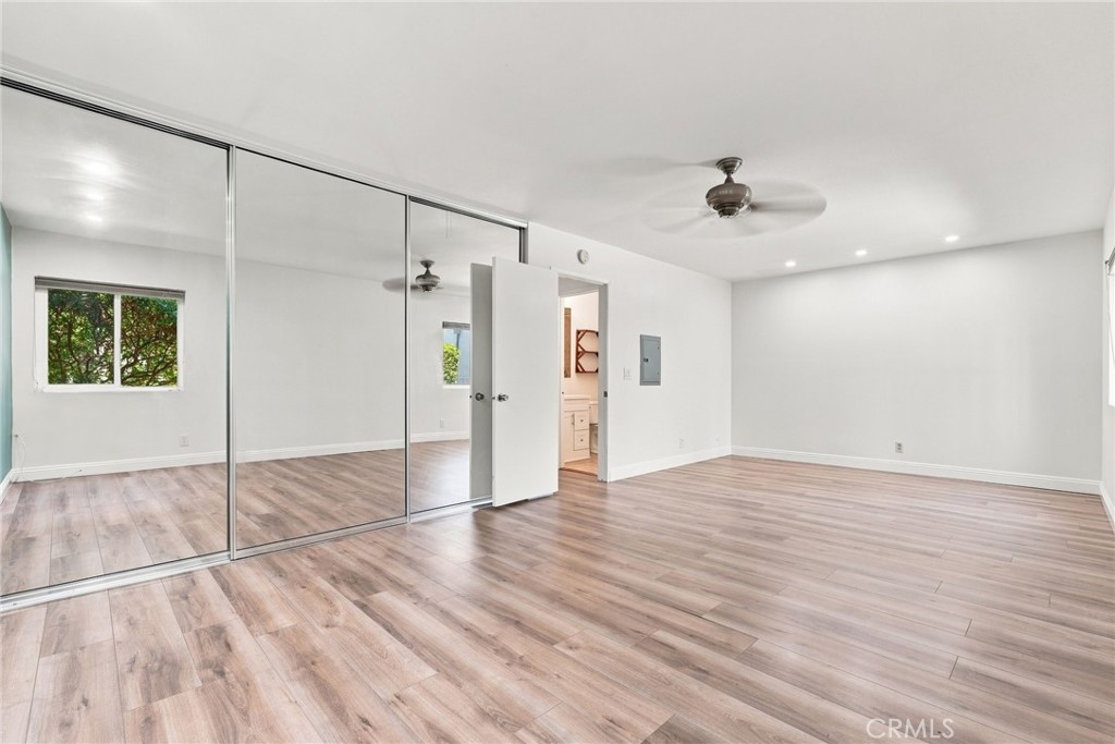 4812 Hollow Corner Property Photo 4