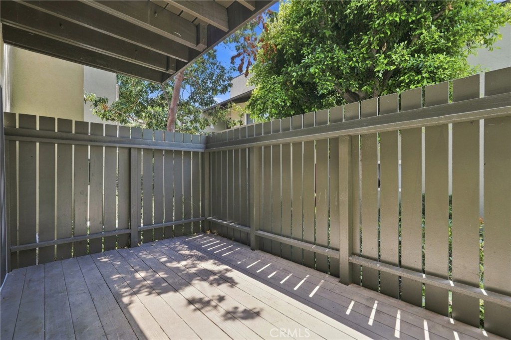 4812 Hollow Corner Property Photo 11