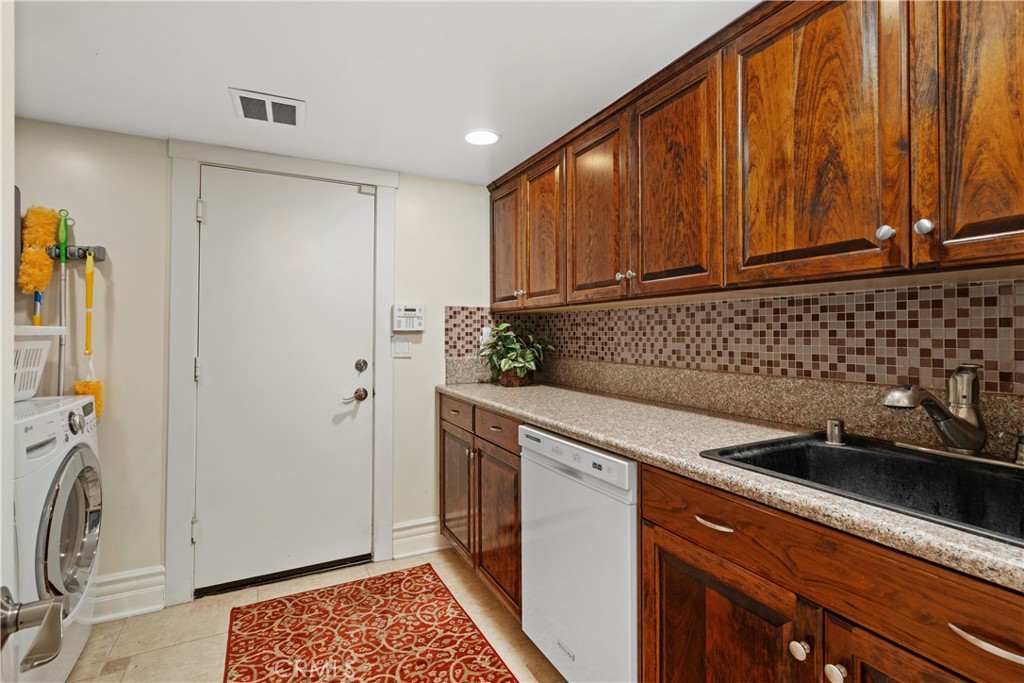 822 Spring Canyon Place Property Photo 60