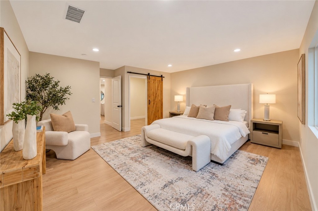 24256 Friar Property Photo 13