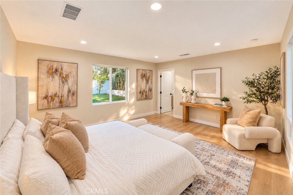 24256 Friar Property Photo 14