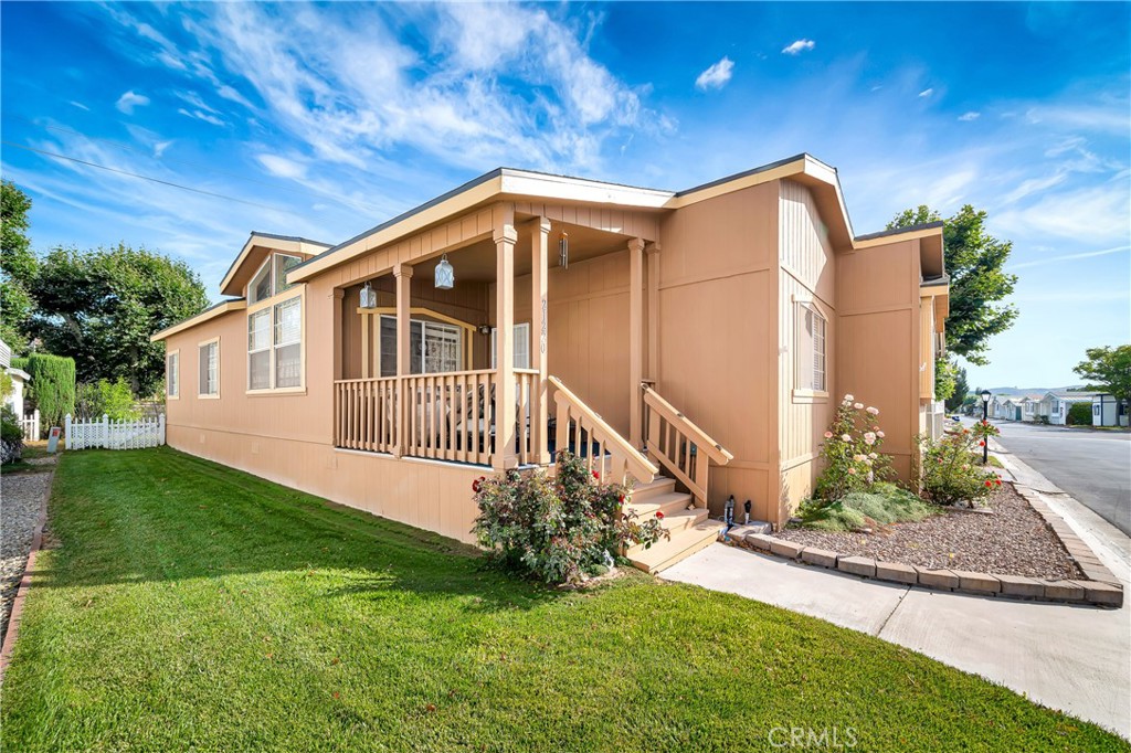 21220 Willow Weed Way Property Photo 2