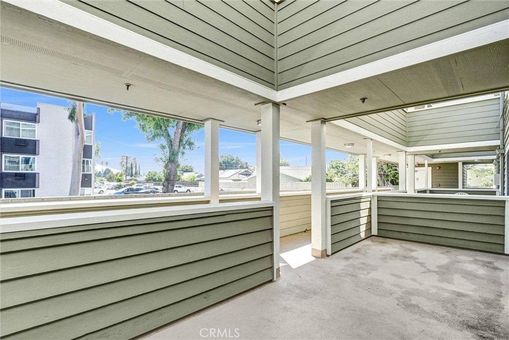 6545 Reseda Boulevard 6 Property Photo 28
