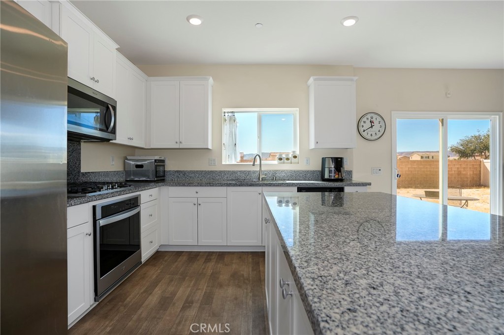 4416 W Avenue J2 Avenue Property Photo 11