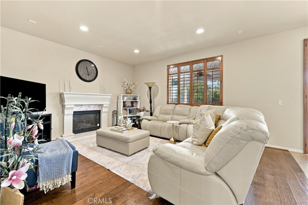 20720 Napa Street Property Photo 8