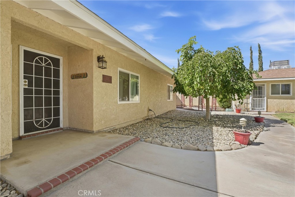 3156 E Avenue H4 Property Photo 9