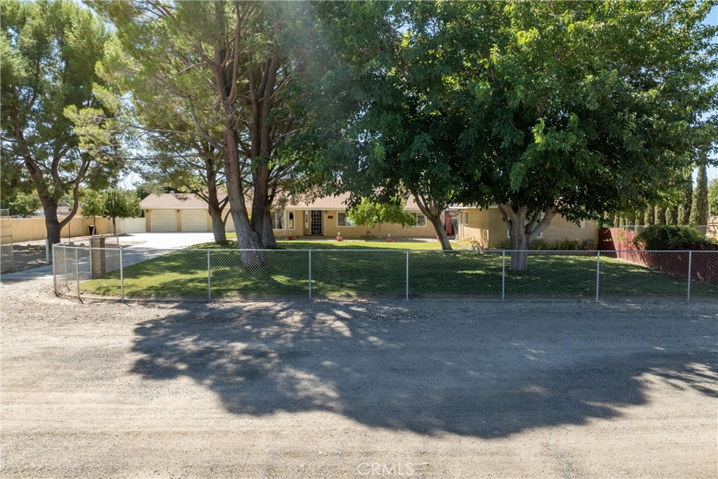 3156 E Avenue H4 Property Photo 47