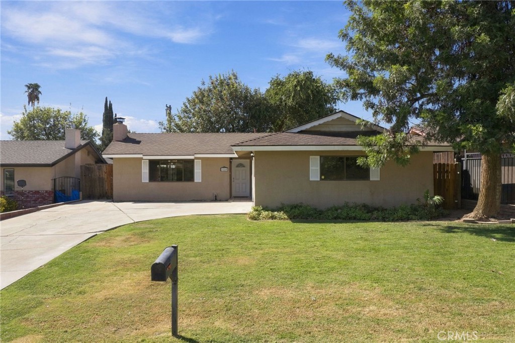 3220 Covina Street Property Photo 2