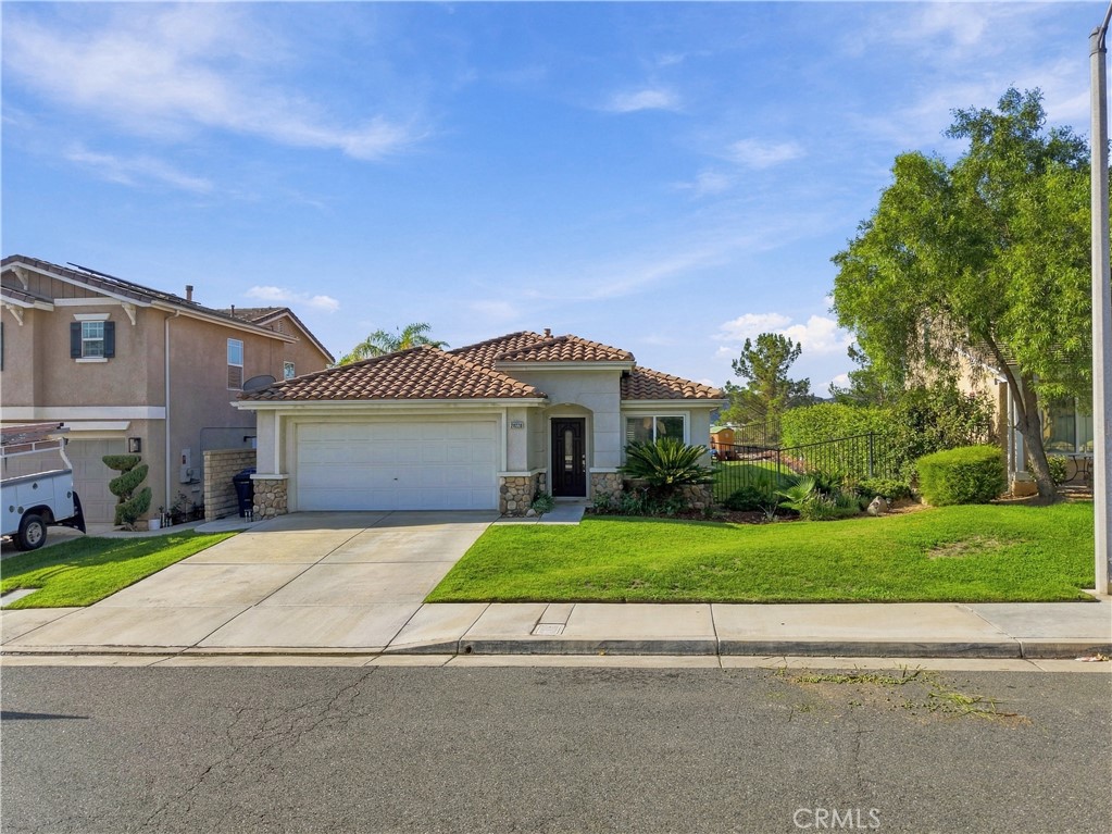 28228 Alton Property Photo 1