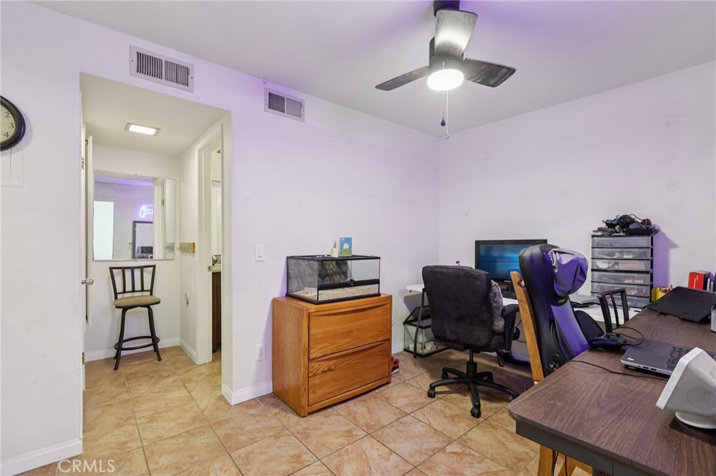10161 Larwin Avenue 3 Property Photo 21
