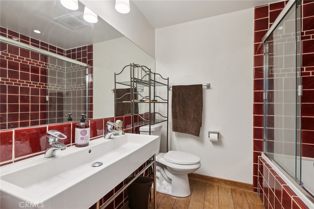 10161 Larwin Avenue 3 Property Photo 33