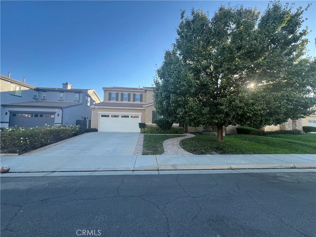 2106 Tangerine Property Photo 2