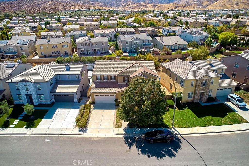 2106 Tangerine Property Photo 4