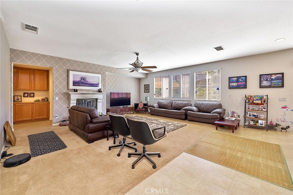 2106 Tangerine Property Photo 20