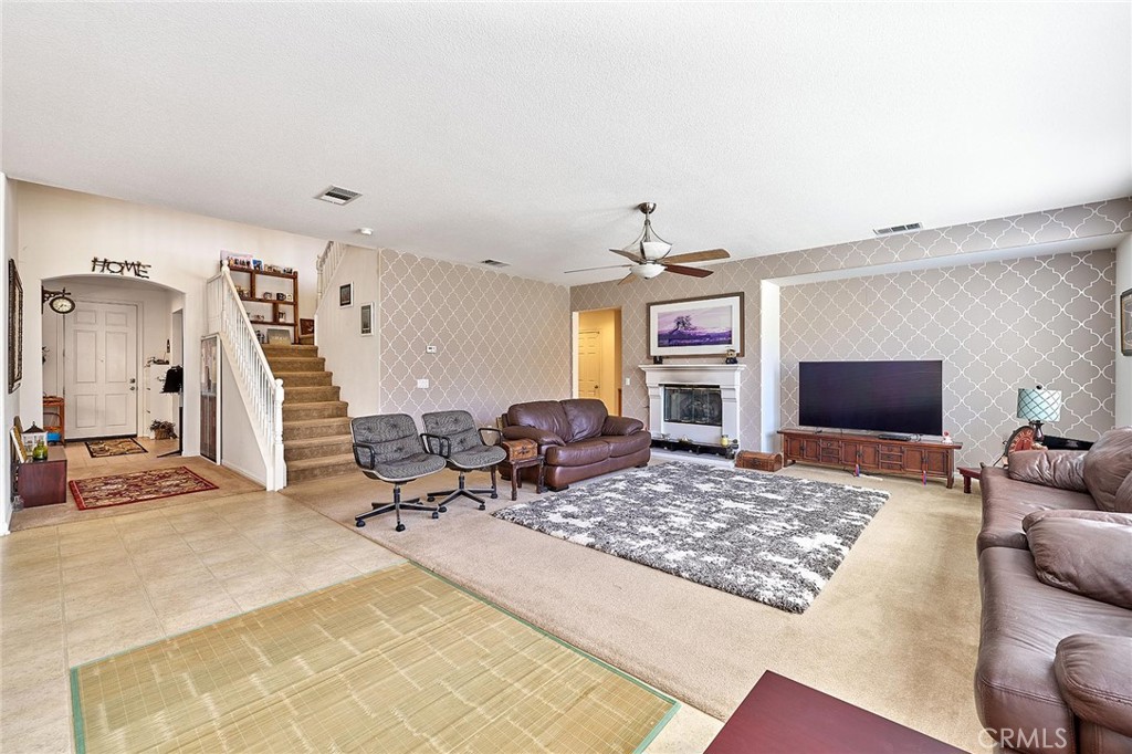 2106 Tangerine Property Photo 22