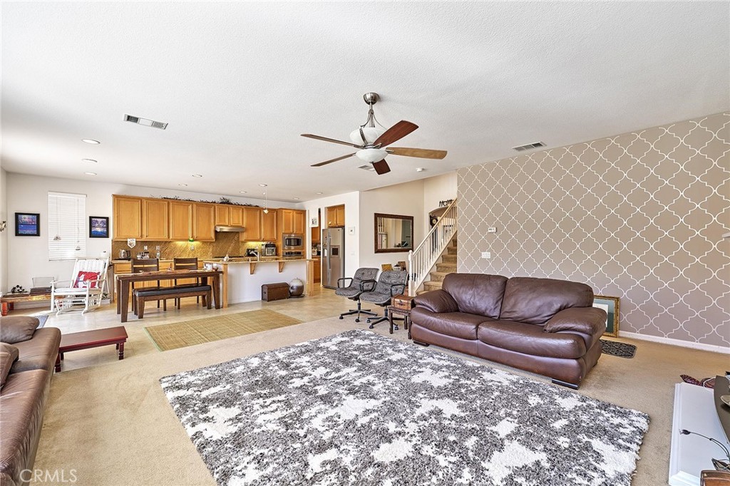 2106 Tangerine Property Photo 23