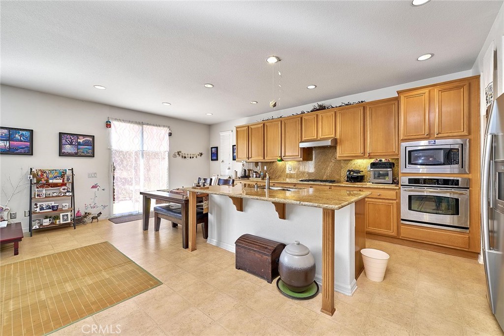 2106 Tangerine Property Photo 25